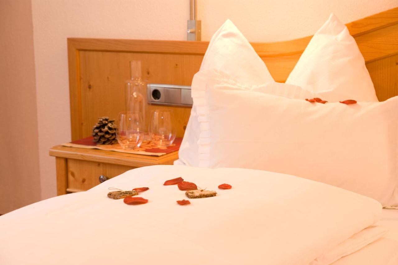 Haus Battisti Hotel Sankt Anton am Arlberg Ngoại thất bức ảnh