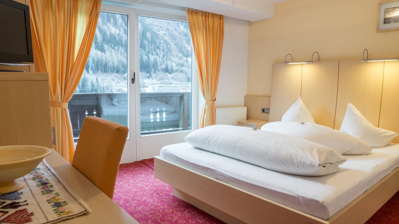 Haus Battisti Hotel Sankt Anton am Arlberg Ngoại thất bức ảnh
