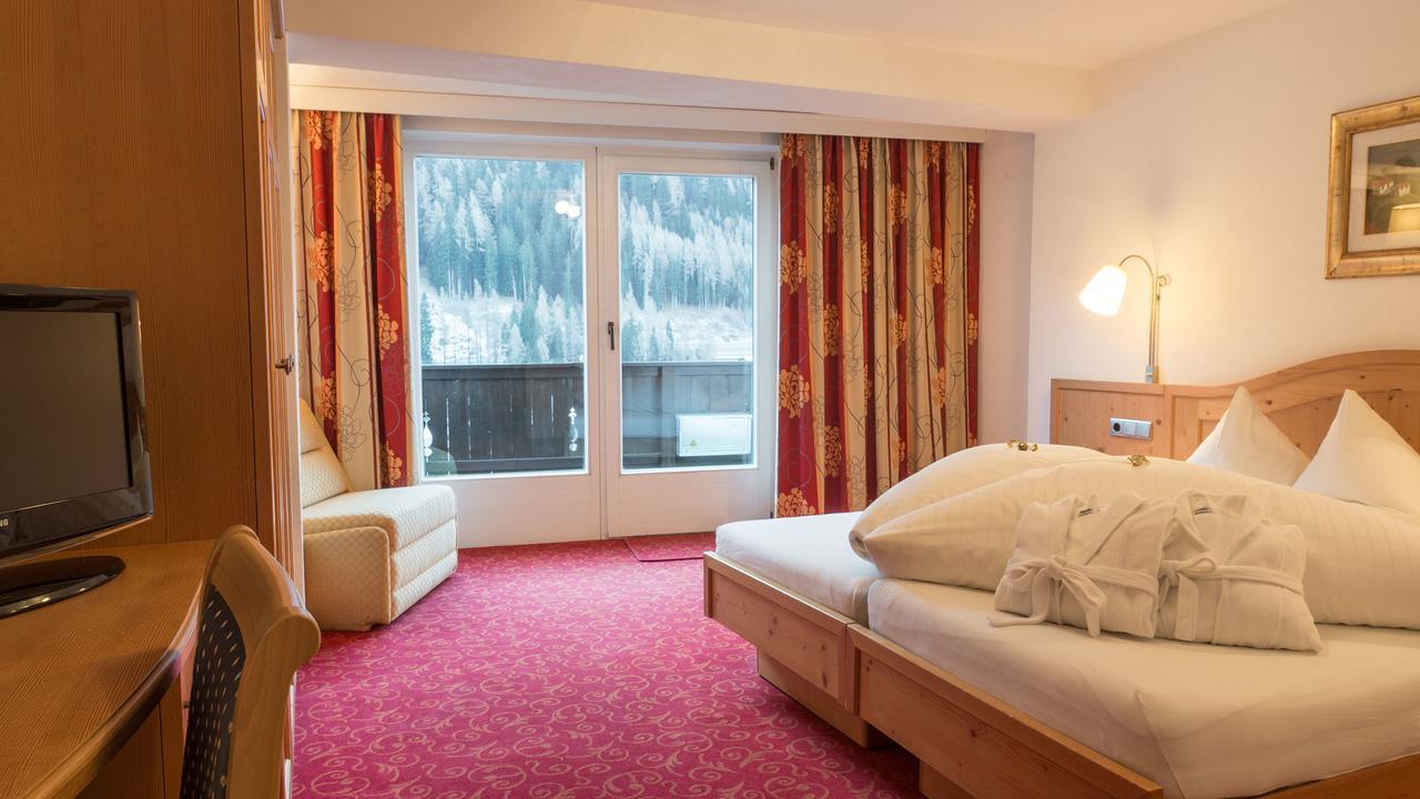 Haus Battisti Hotel Sankt Anton am Arlberg Ngoại thất bức ảnh